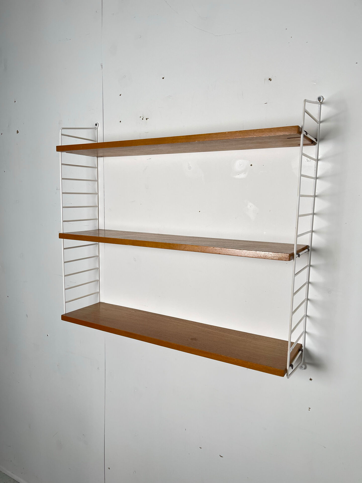 String shelf by Nisse Strinning 1960