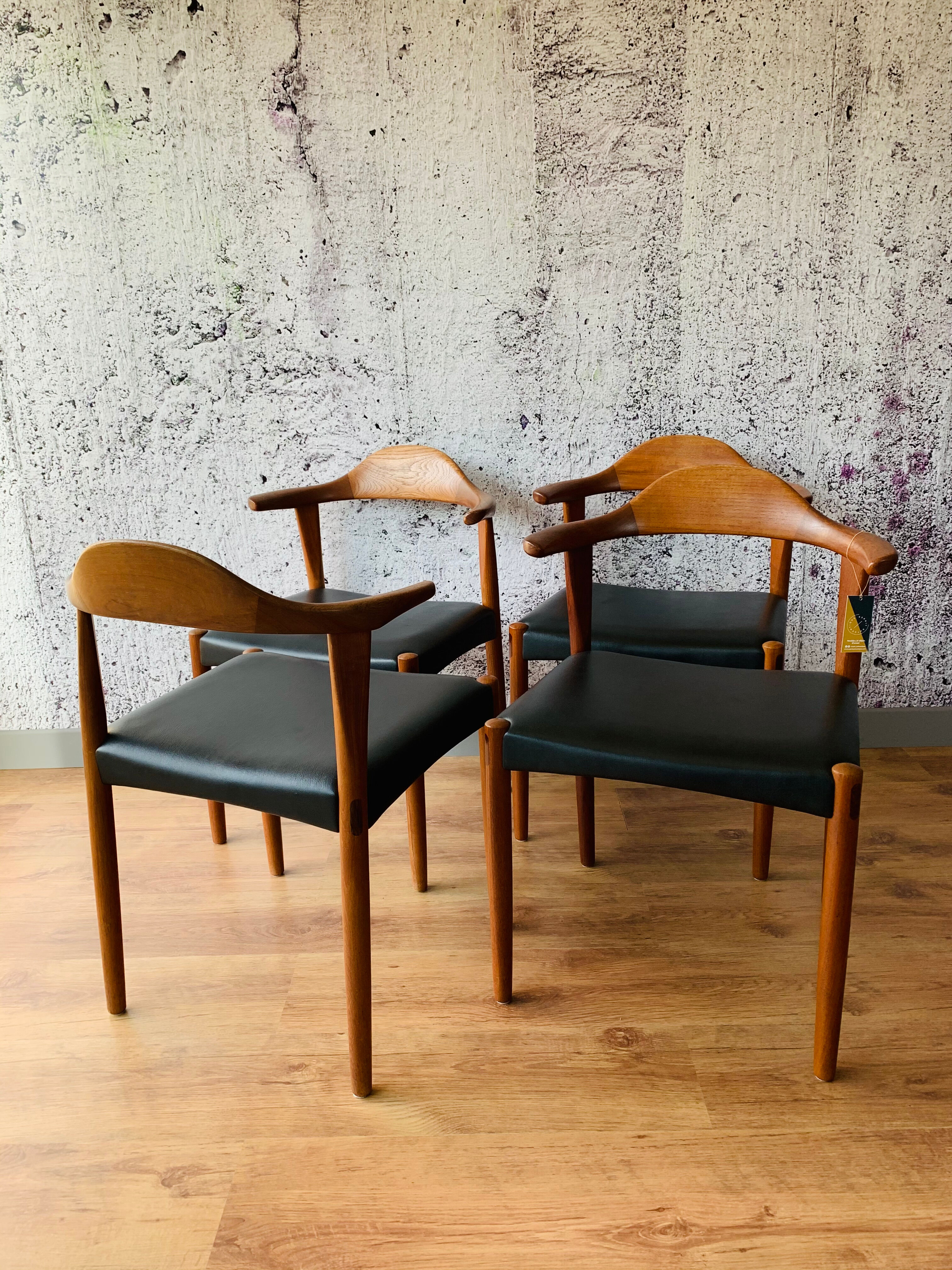 Lot of 4 wooden & skai chairs