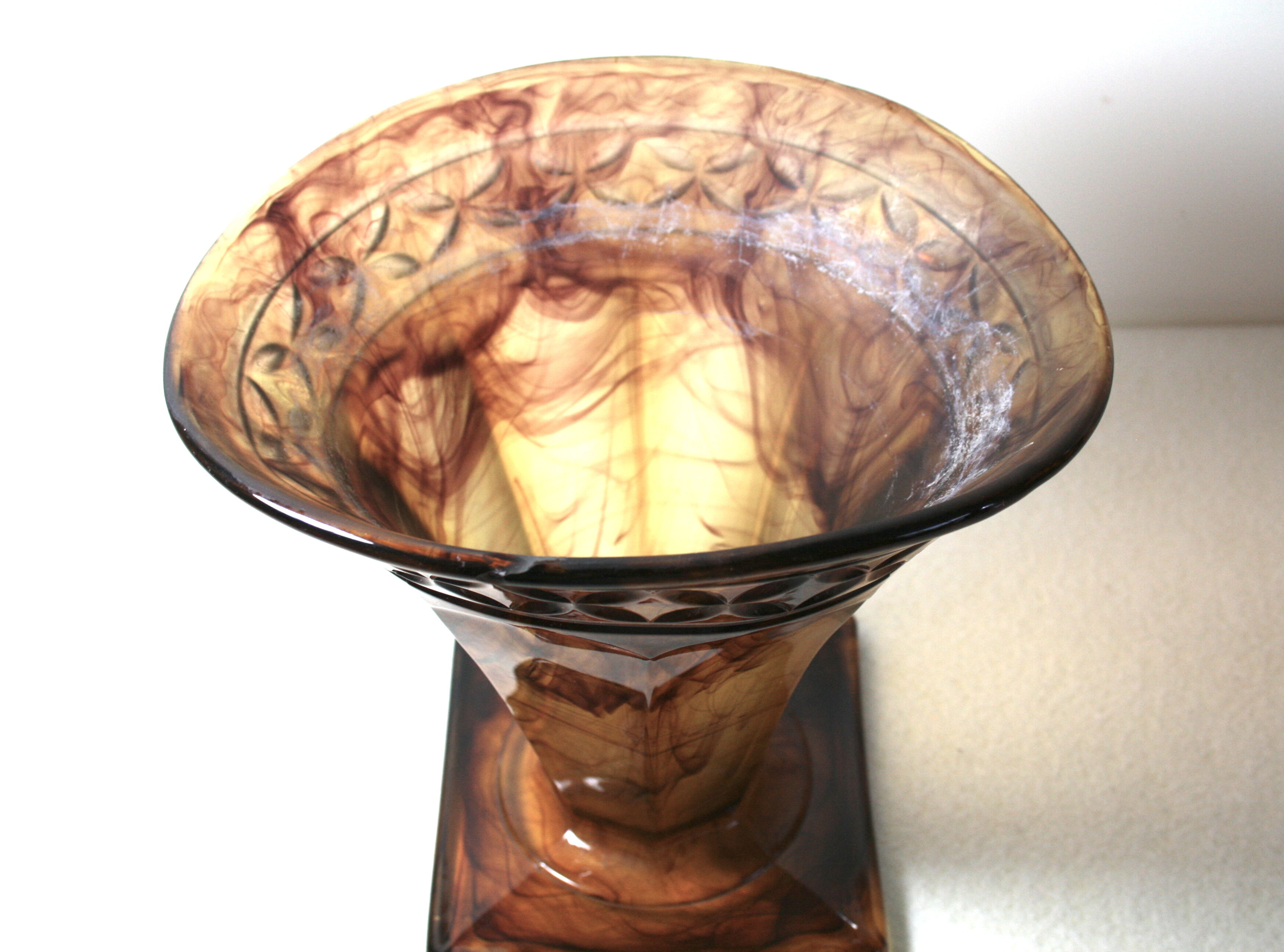 Pressed glass, Art Deco vase