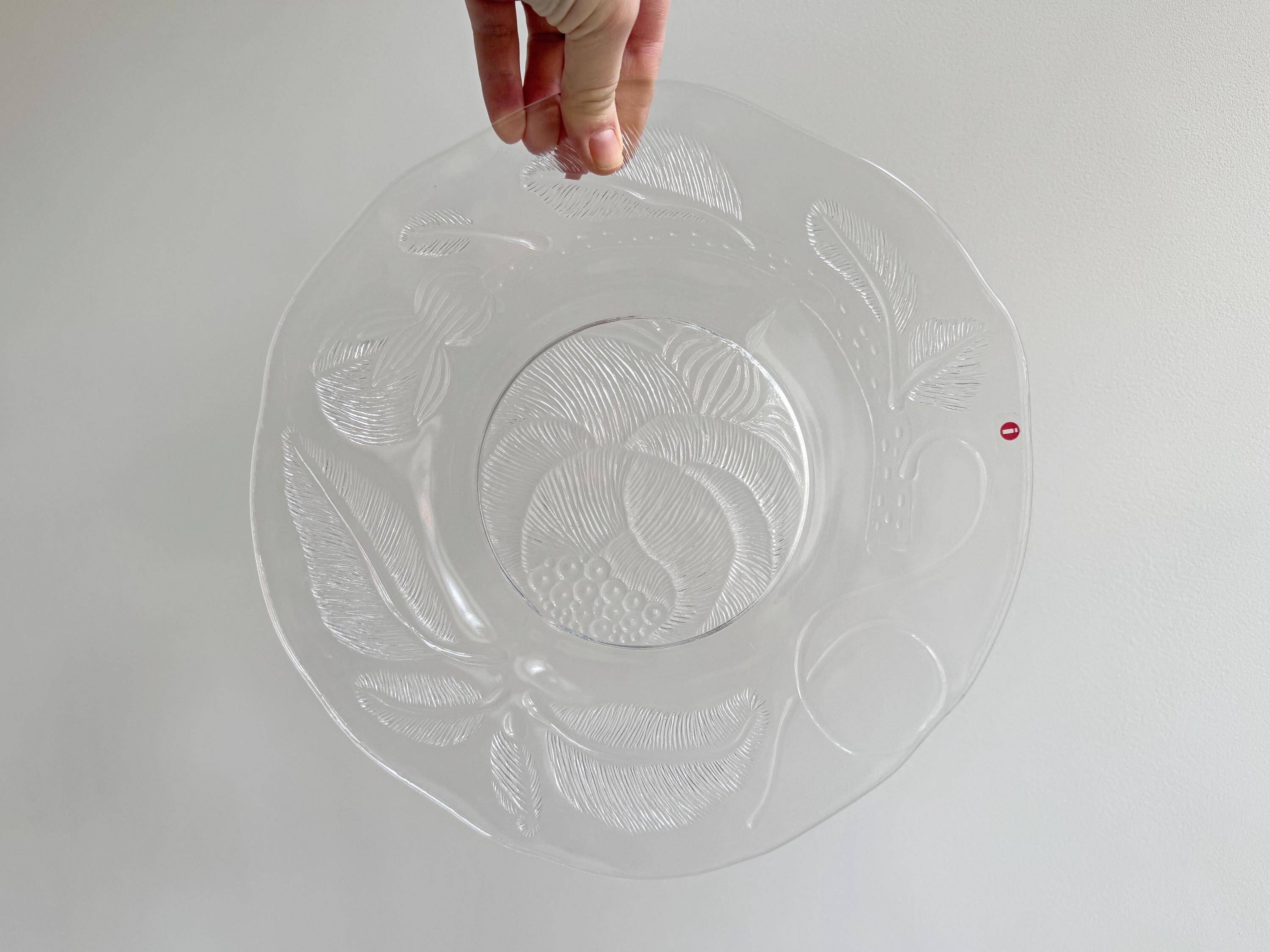 Vintage large Oiva Toikka for Iittala Pioni dish