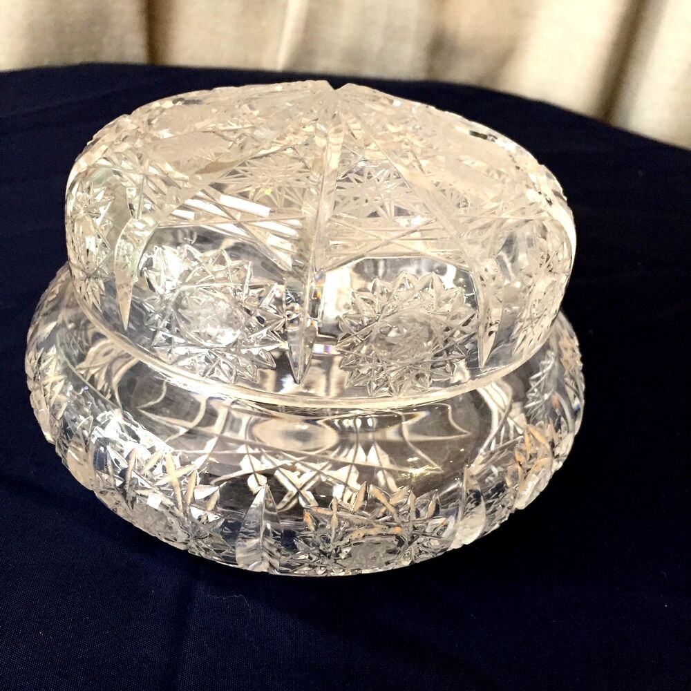 Jewelry box made of bohemian glass size