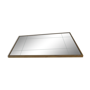 miroir dans un cadre
