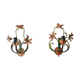 Pair to sconces metal floral decoration