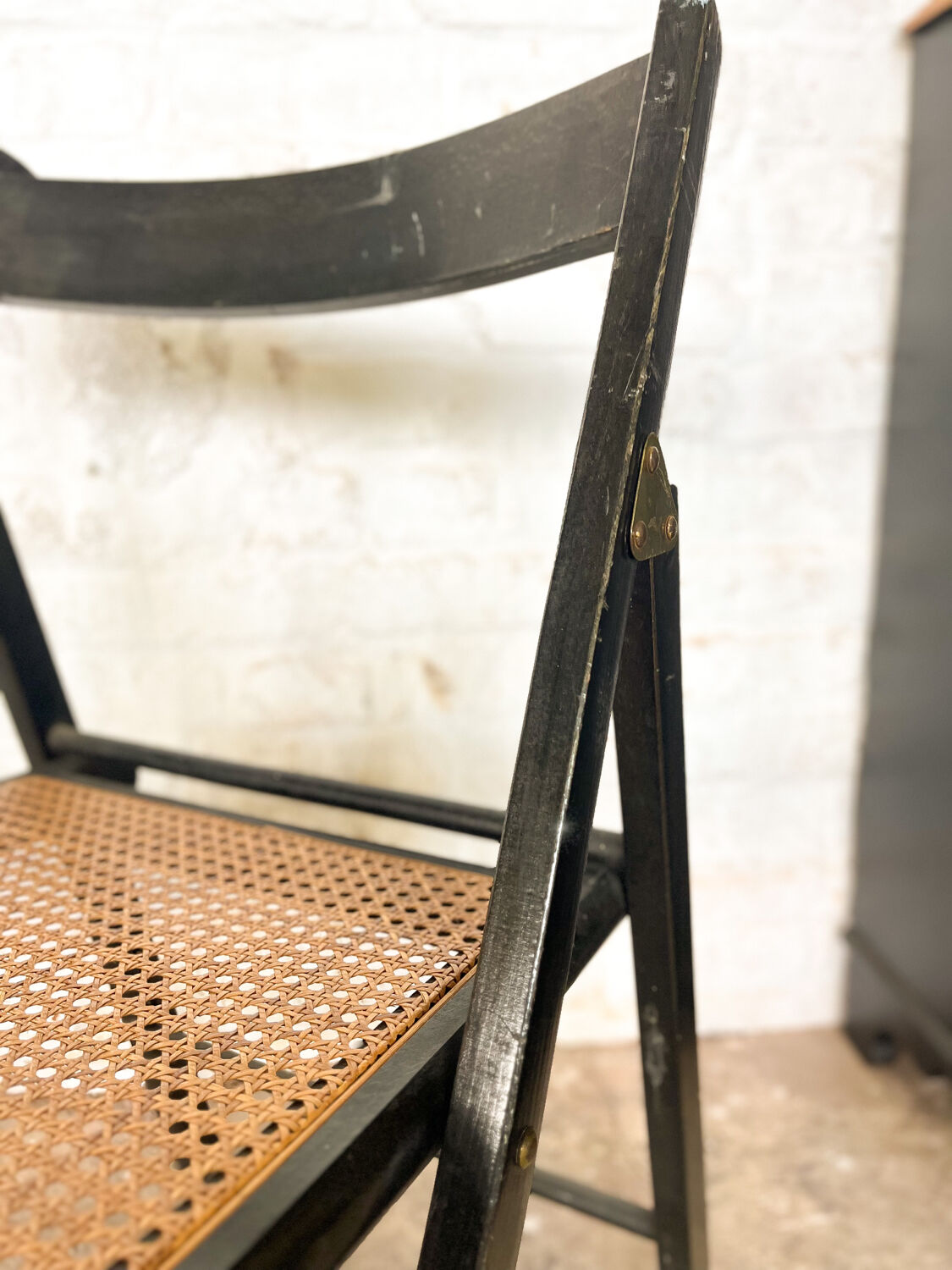 Ancienne paire de chaises pliantes cannage