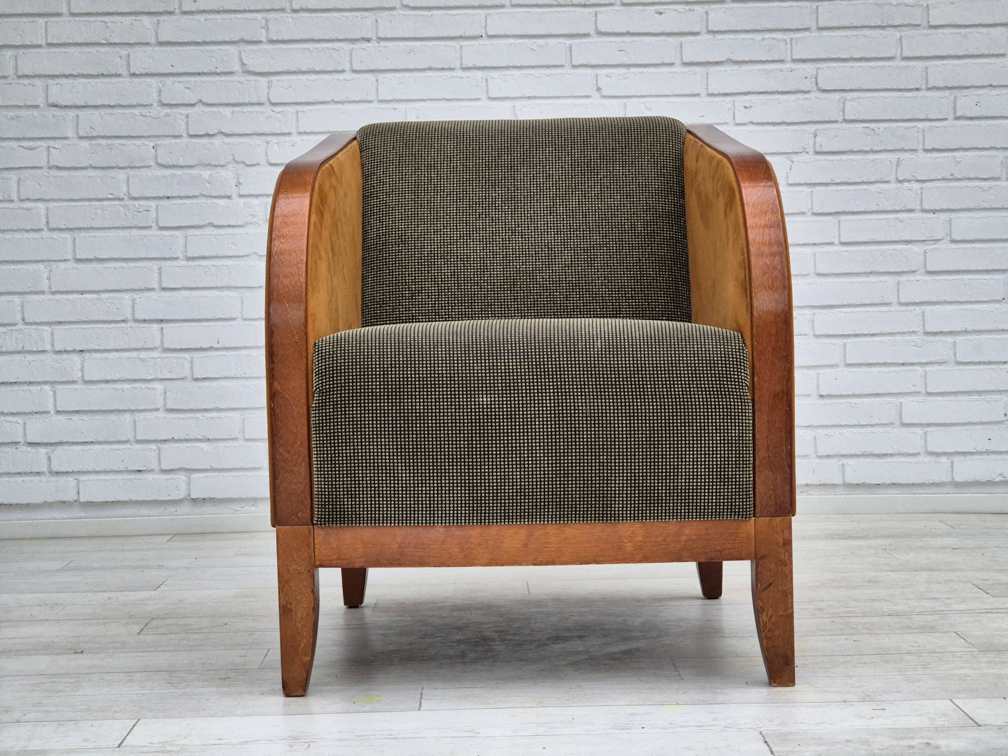 Années 1970, chaise longue scandinave, très bon état d'origine, style art déco.