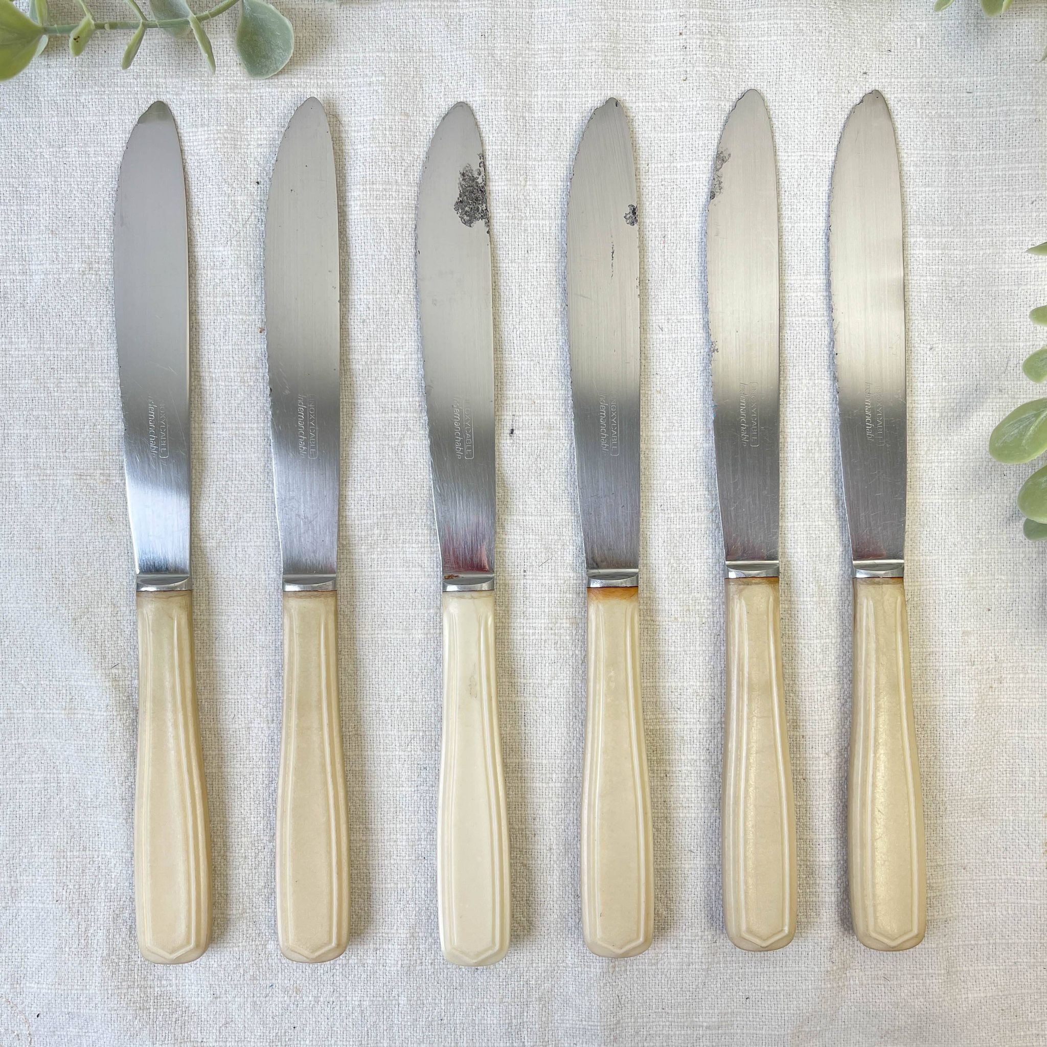 6 vintage Bakelite ivory knives France
