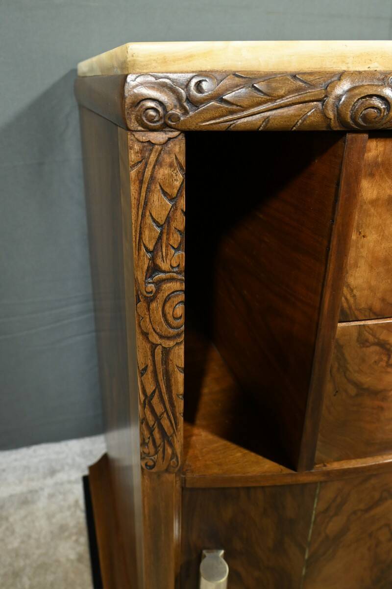 Nightstand in Walnut, Art Deco – 1930