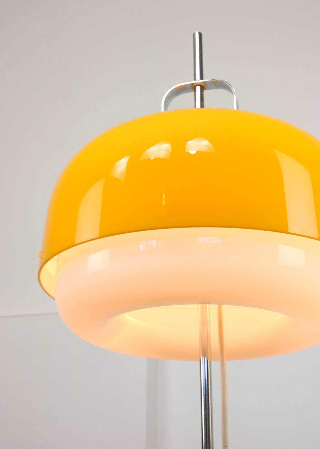 Space Age Yellow Medusa Floor Lamp by Luigi Massoni for Guzzini, 1970s