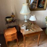 Table de chevet de style