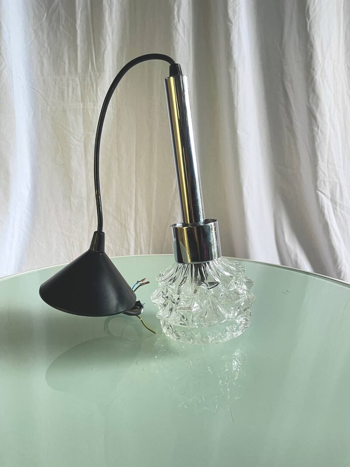 Suspension verre et chrome 70’s