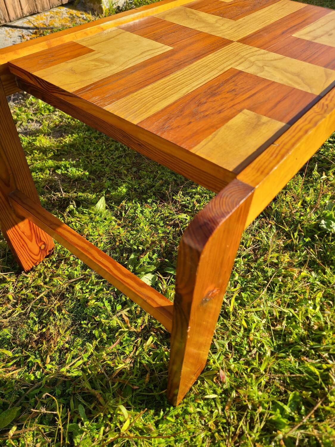 Pine coffee table, 1970s marquetry top, vinyl record rack.