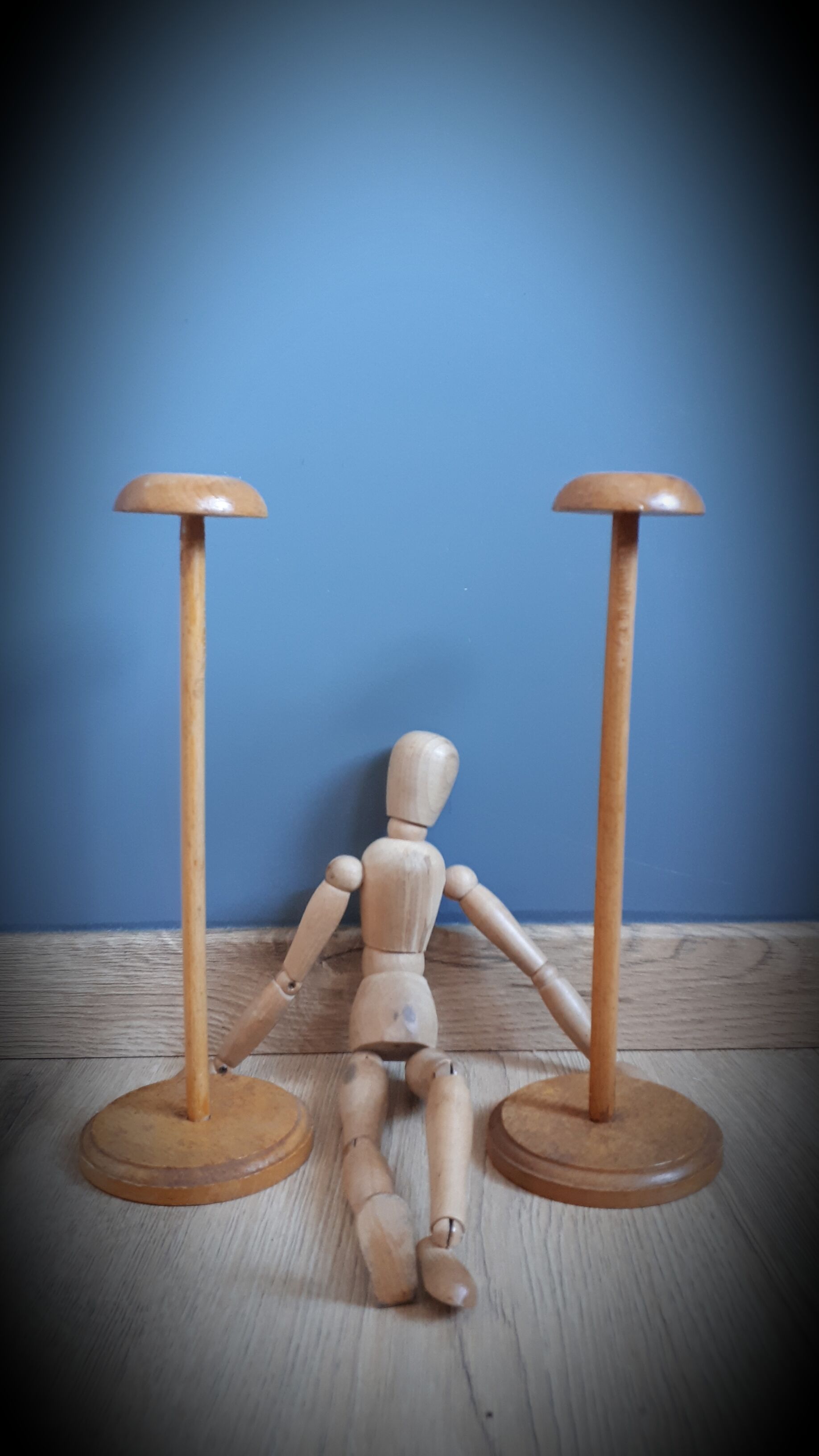 Solid wooden hat-wear duo