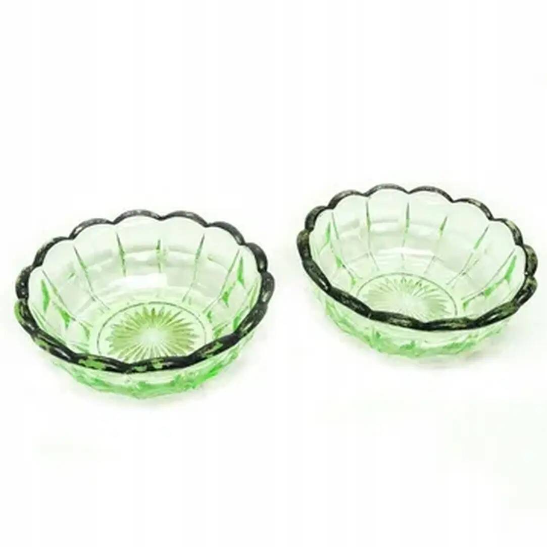 Paire de coupes à dessert Art Déco, verre uranium, Verrerie Niemen, Pologne, années 1930
