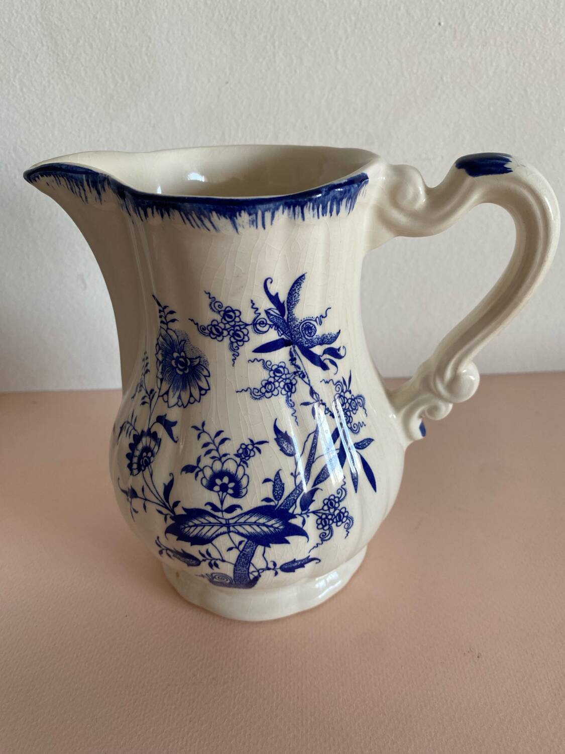 Milk jug pitcher Sarreguemines Lancaster
