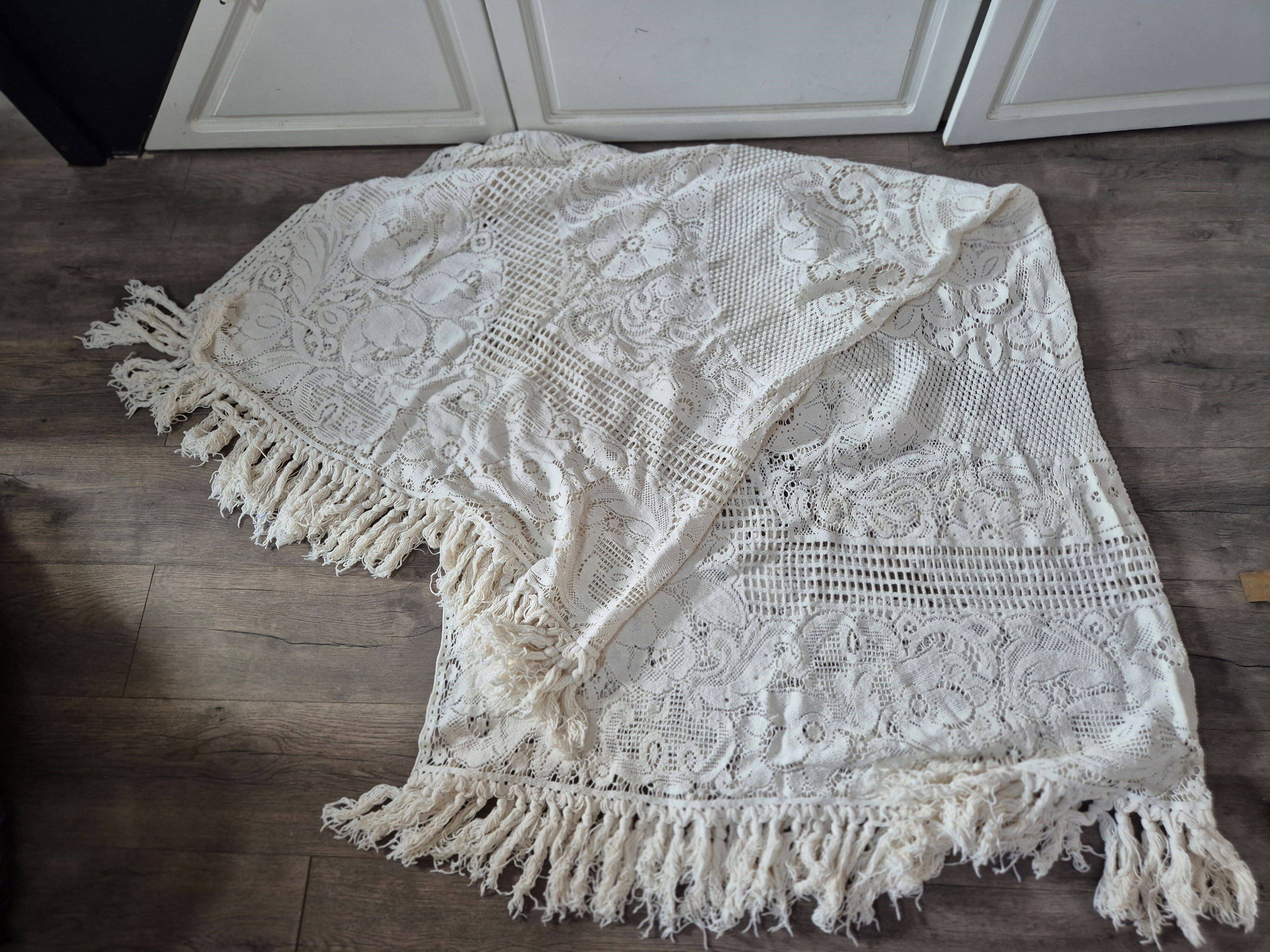 vintage crochet blanket bedspread with fringes on the edges
