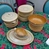 Niderviller stoneware table service