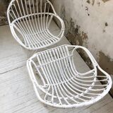Paire de fauteuils en rotin blancs