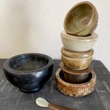 6 mini ceramic bowls, mother-of-pearl spoon