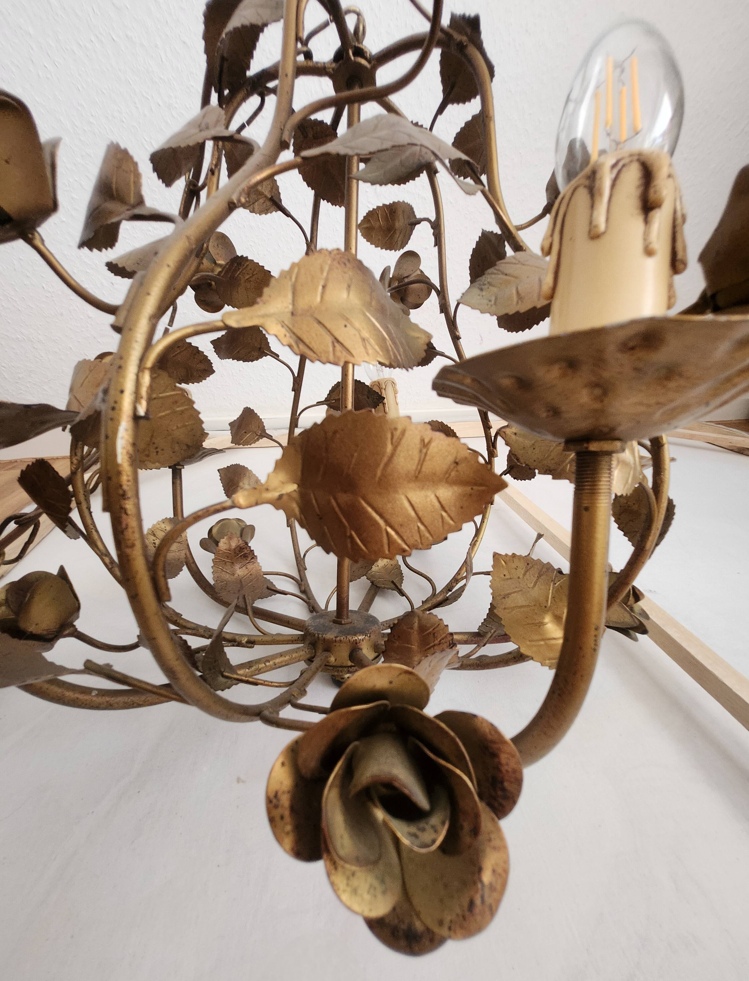 Chandelier hand-forged Hollywood Regency rose leaf decorations