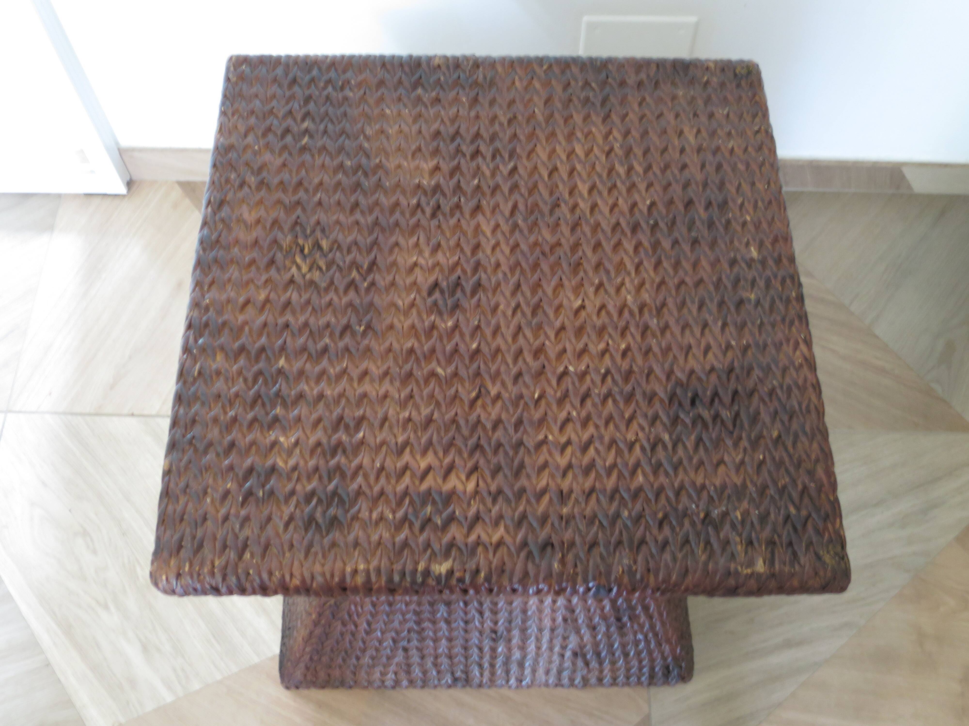 Side table - woven rattan - colonial style - vintage hourglass shape