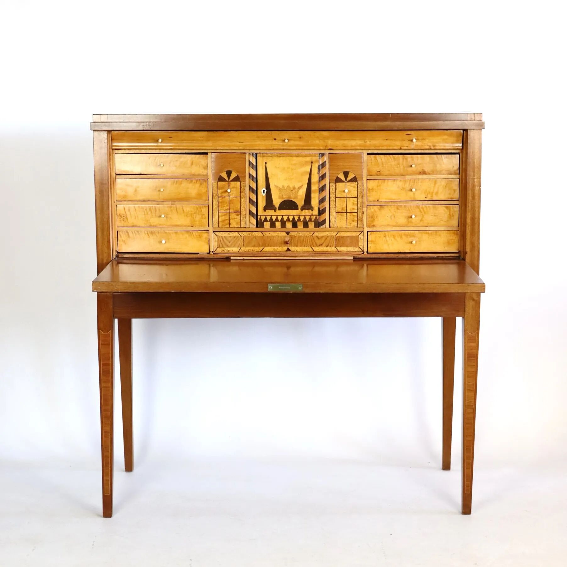 Swedish secretary from the 1940s