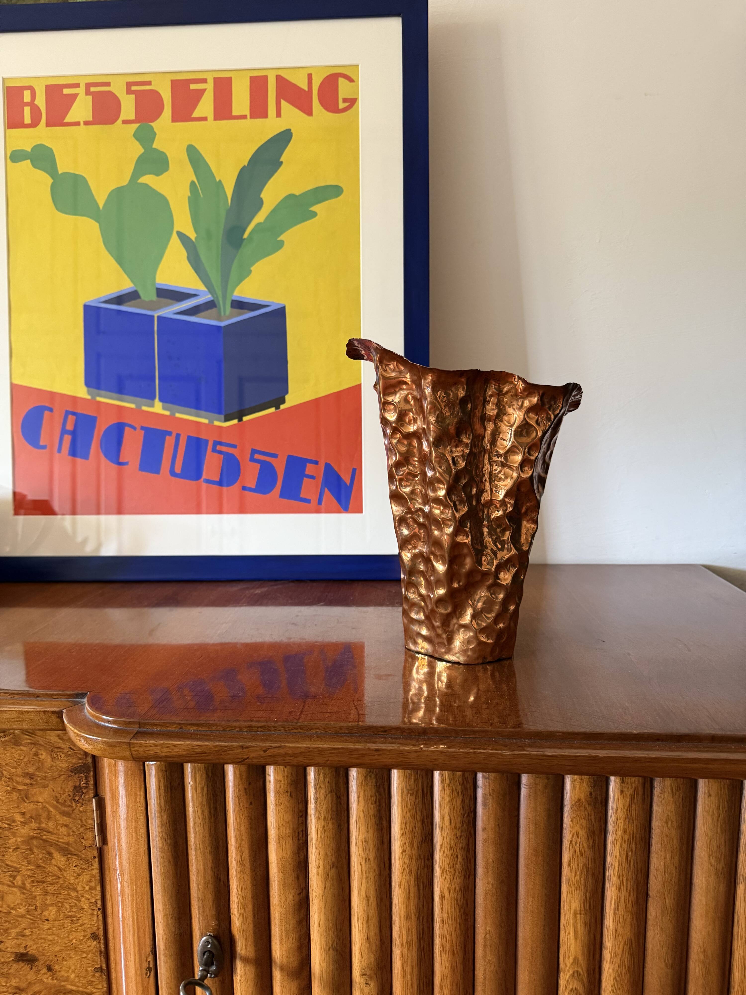 Angelo Bragalini, Mid-century copper vase, Bologna Italy 1960s