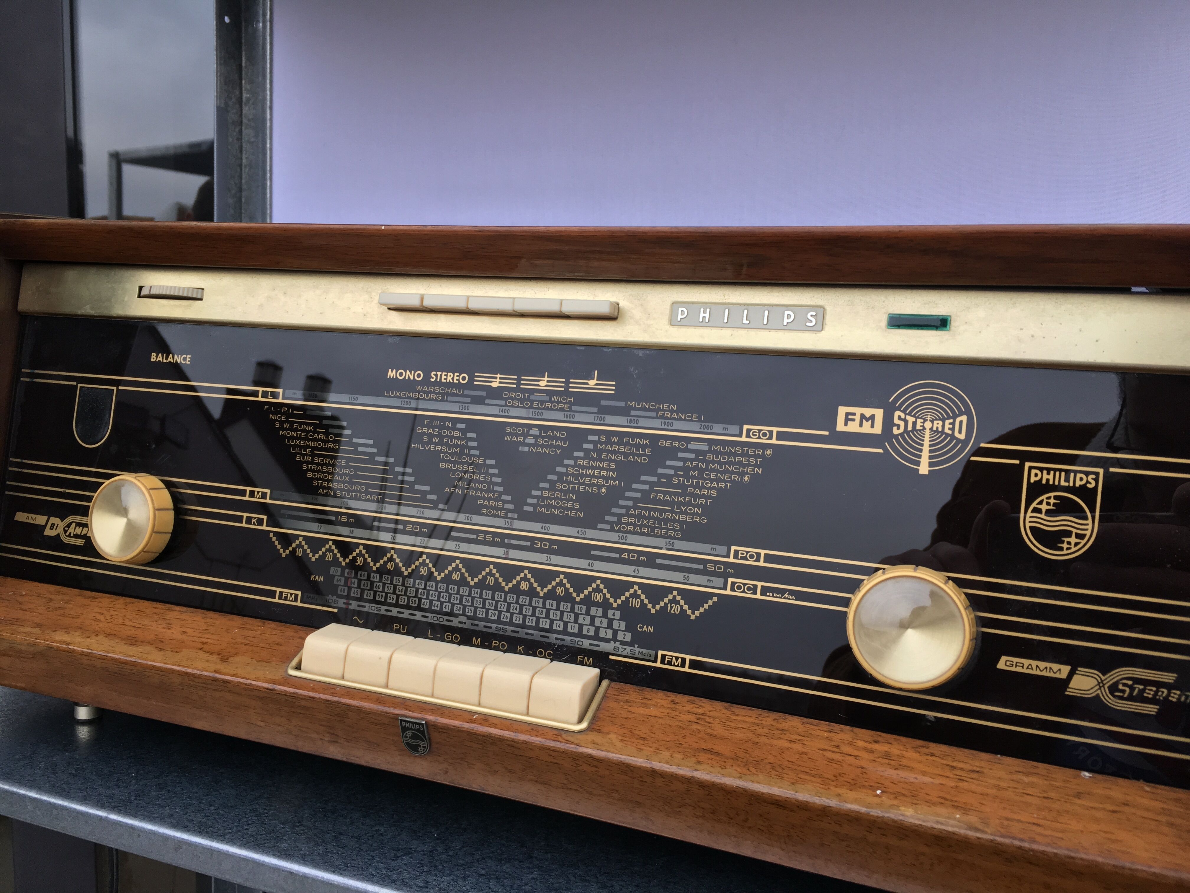 Radio Philips B6X23A /01 vintage