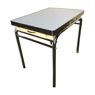 White vintage formica table