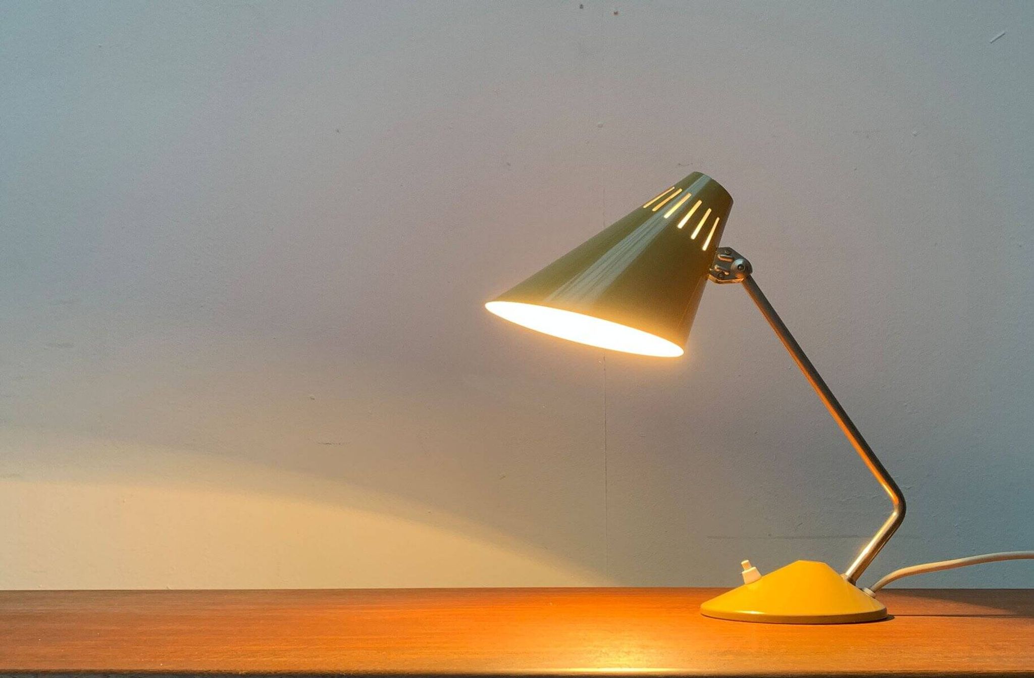 Lampe de table mid-century