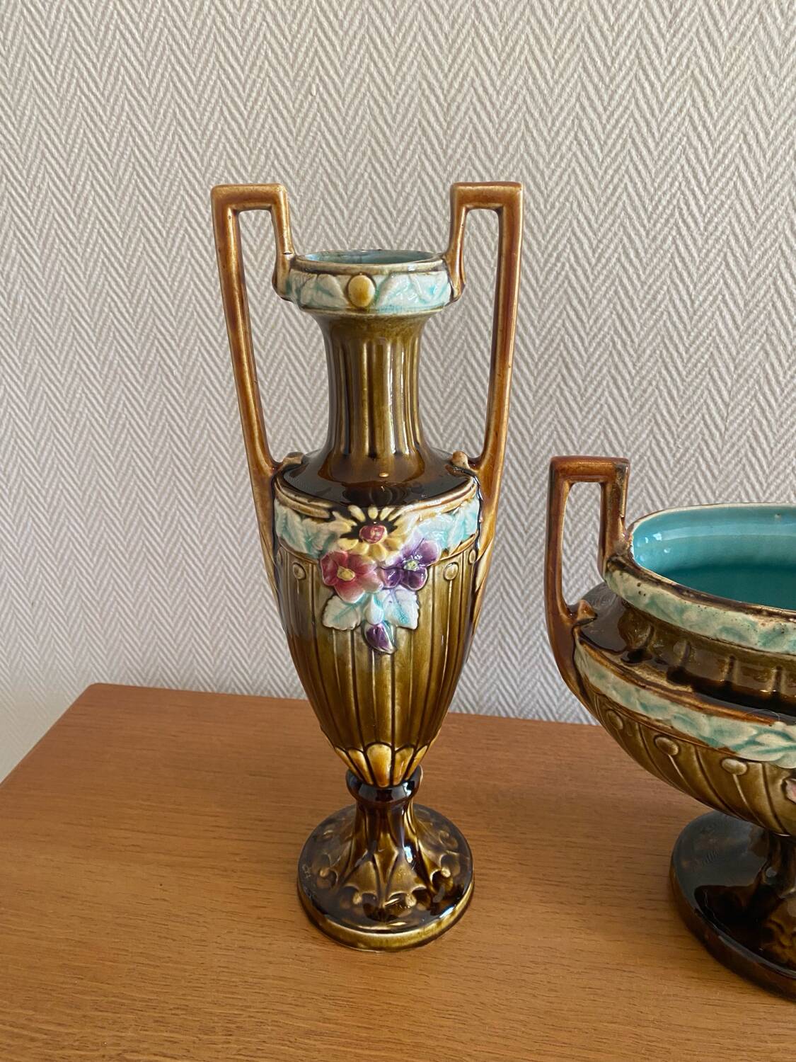 Art Nouveau fireplace set in majolica