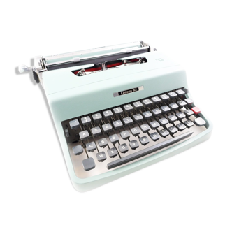 Typewriter, olivetti lettera 32 blue pastel