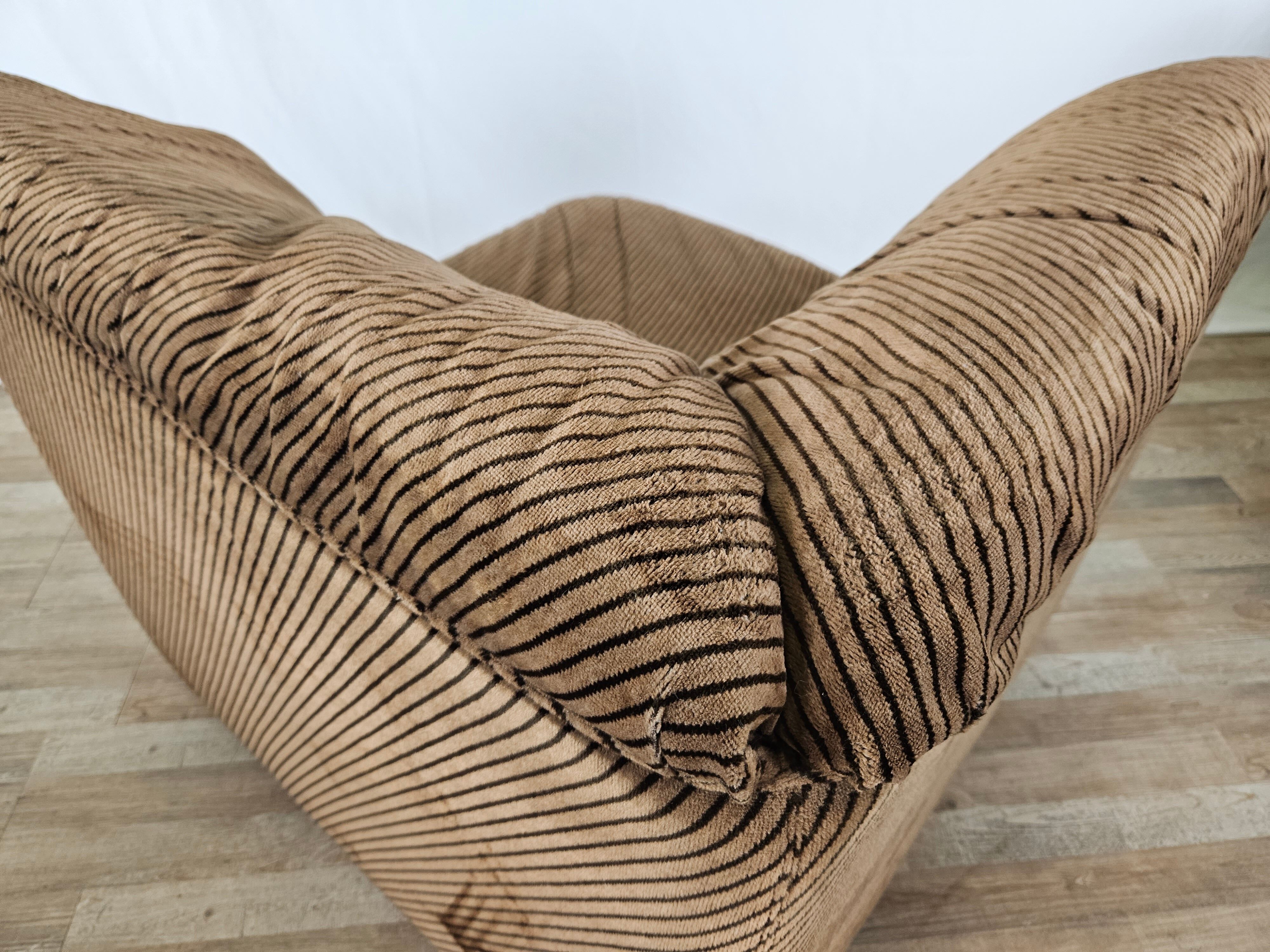 Five-seater corner modular sofa from 70s