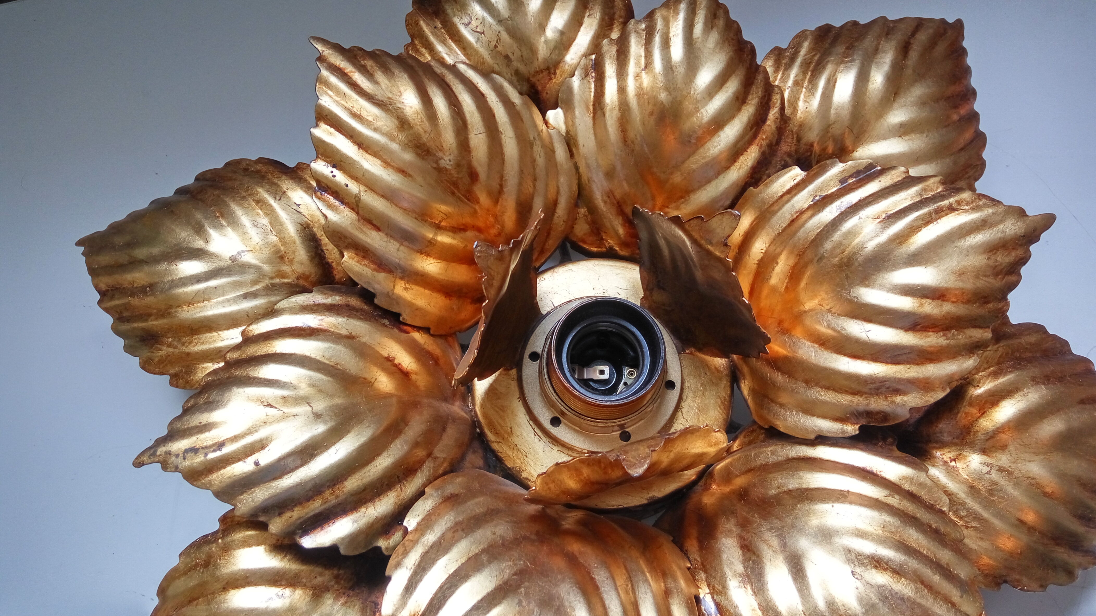 Wall light flower vintage