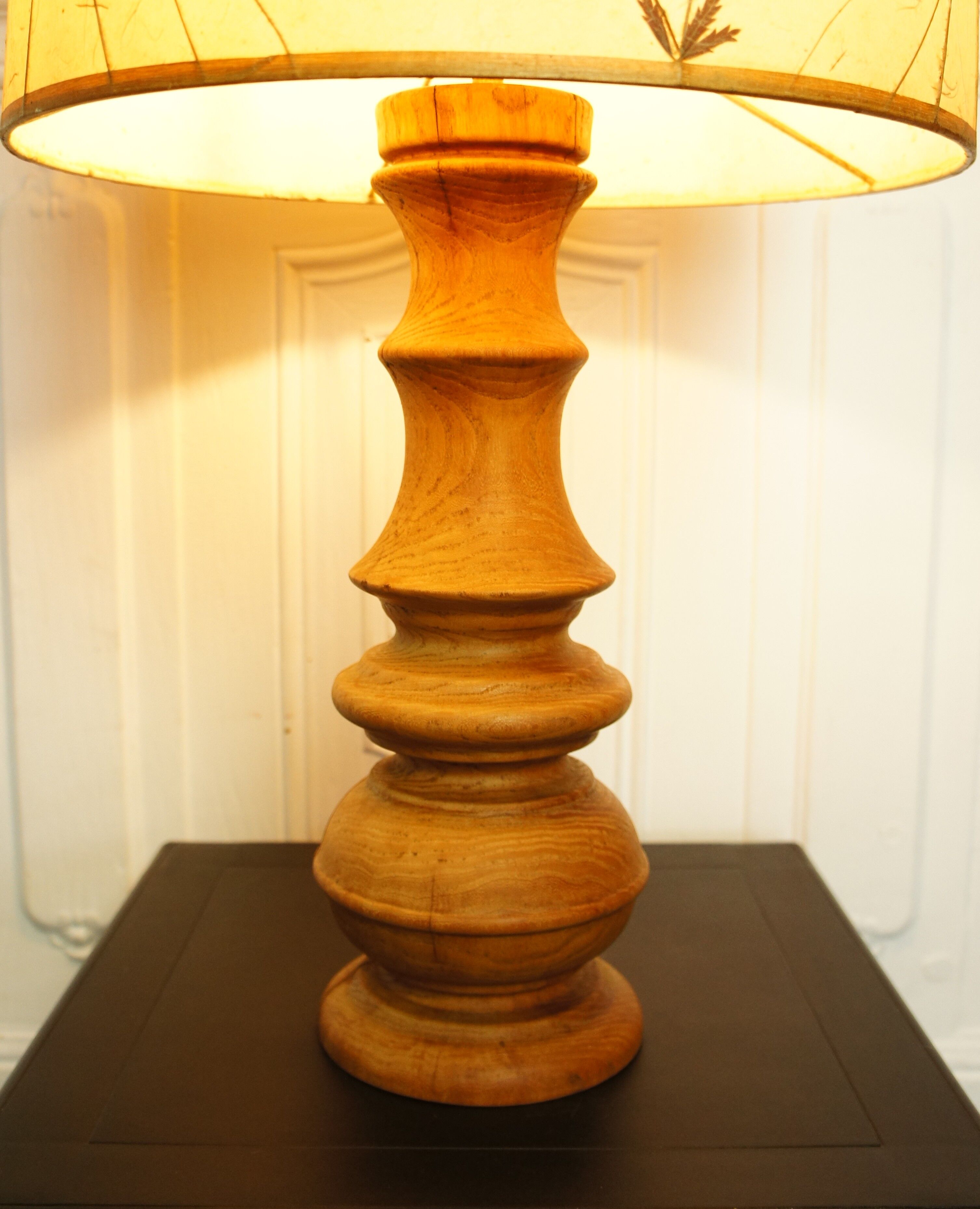 Solid wood "Herbier" lamp 1970