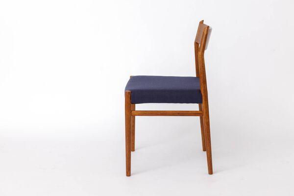 Chaise en teck Arne Vodder modèle 418 pour Sibast, danoise des années 1960.