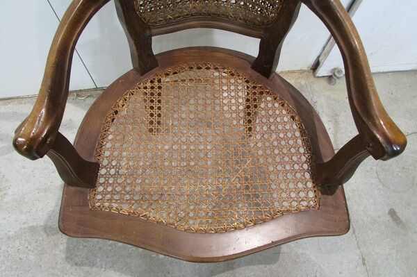 Fauteuil Louis XV canné