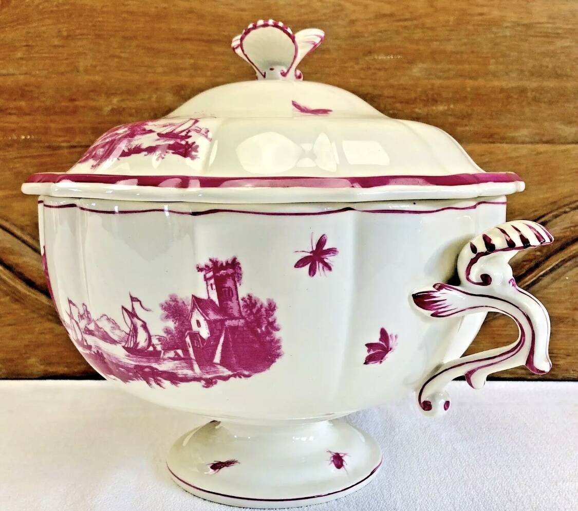 Antique large Gien vegetable soup tureen, pink landscape model, 1938/1960