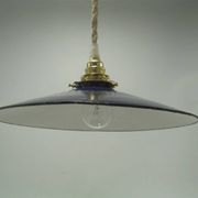 Enamelled sheet metal suspension