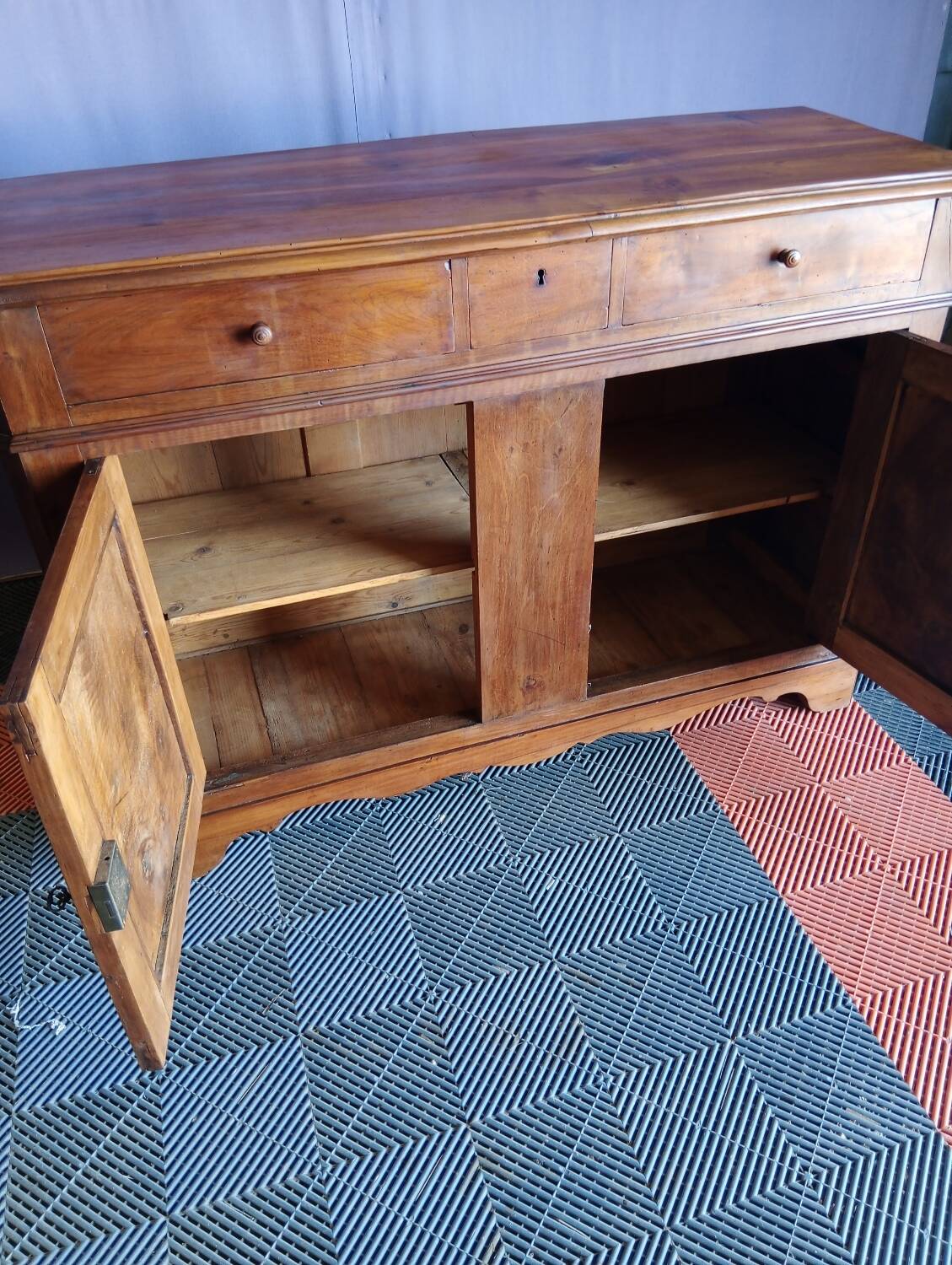Country buffet, walnut buffet with 2 doors