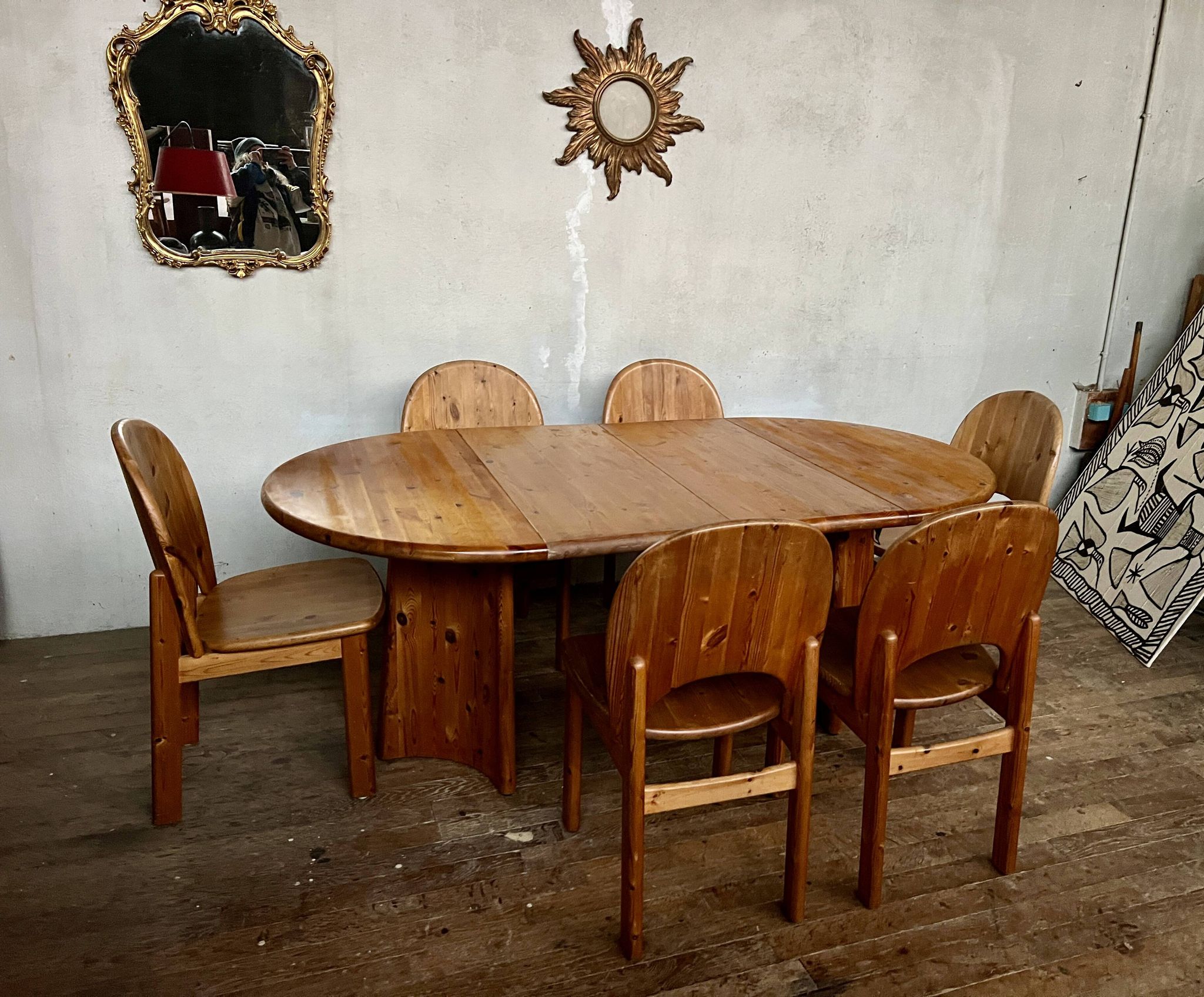 Large Scandinavian pine table - 6 chairs