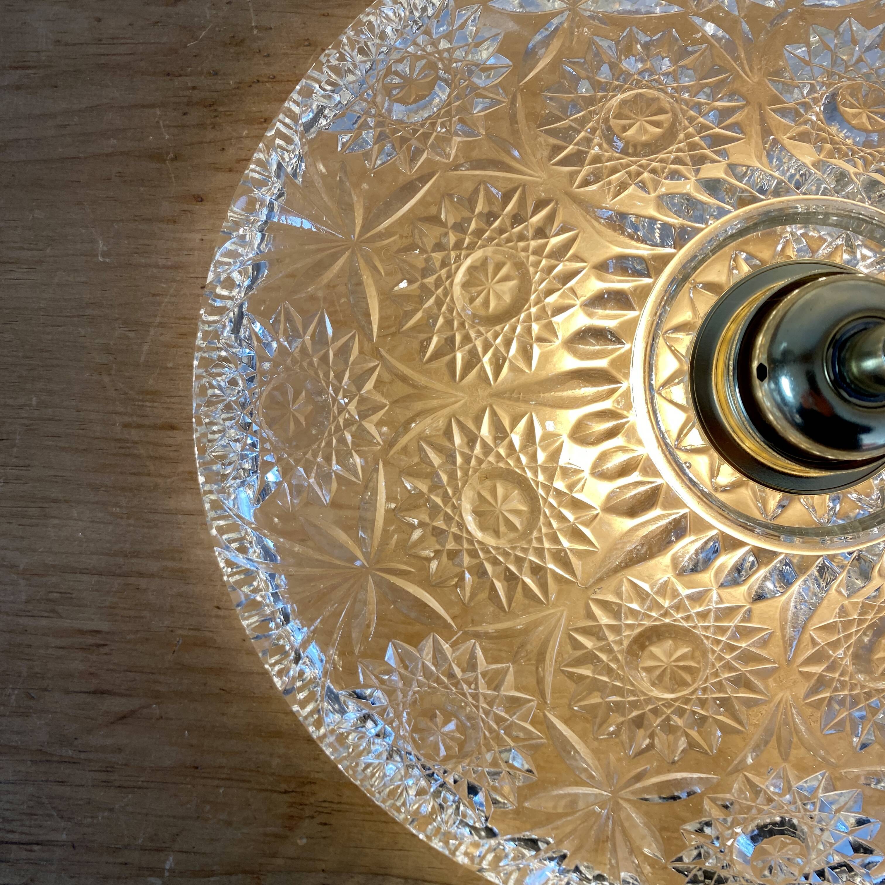 Suspension abat-jour vintage en verre moulé - collection vaisselle -