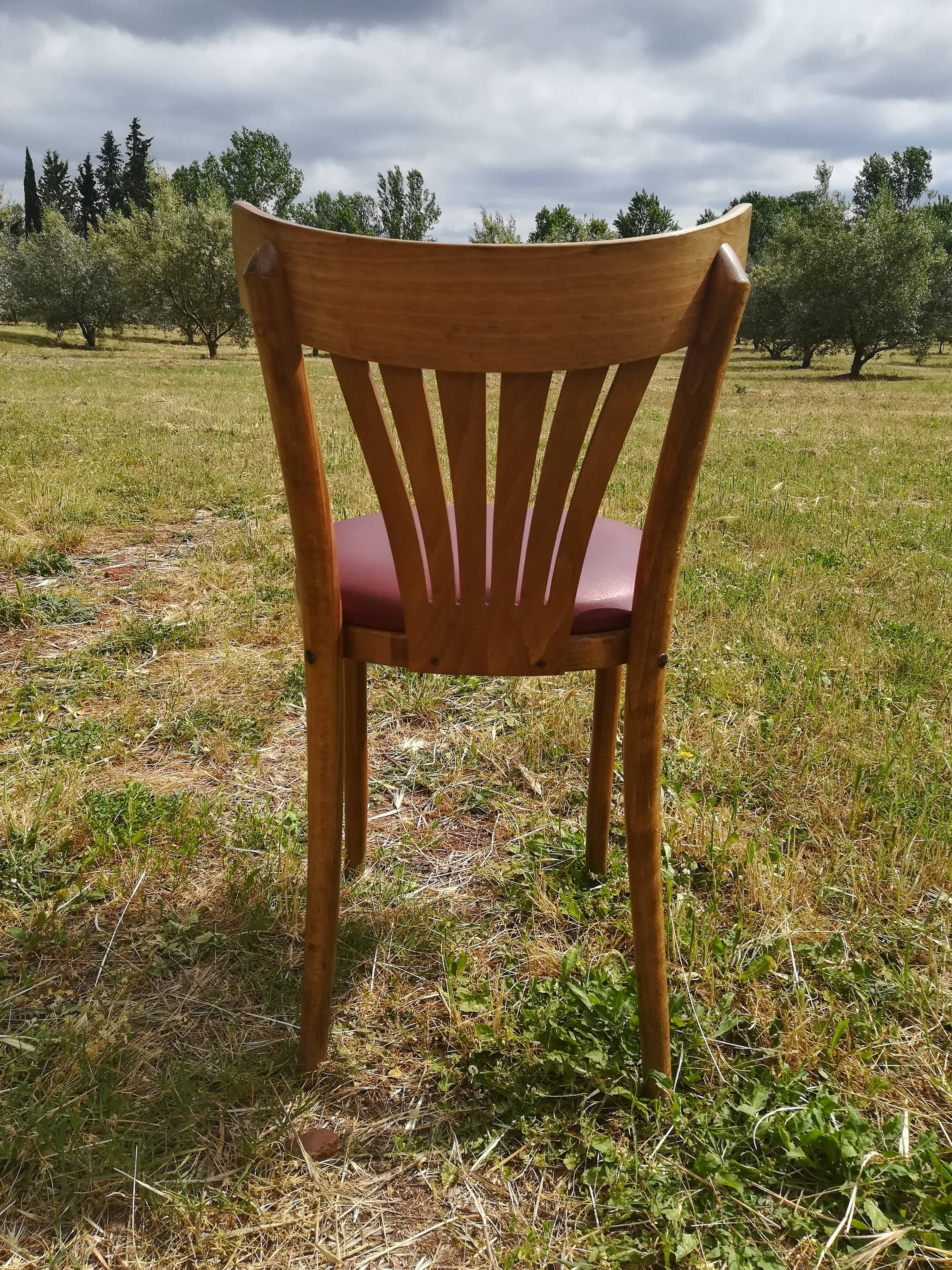 Set of 41 bistro chairs seated red skaï