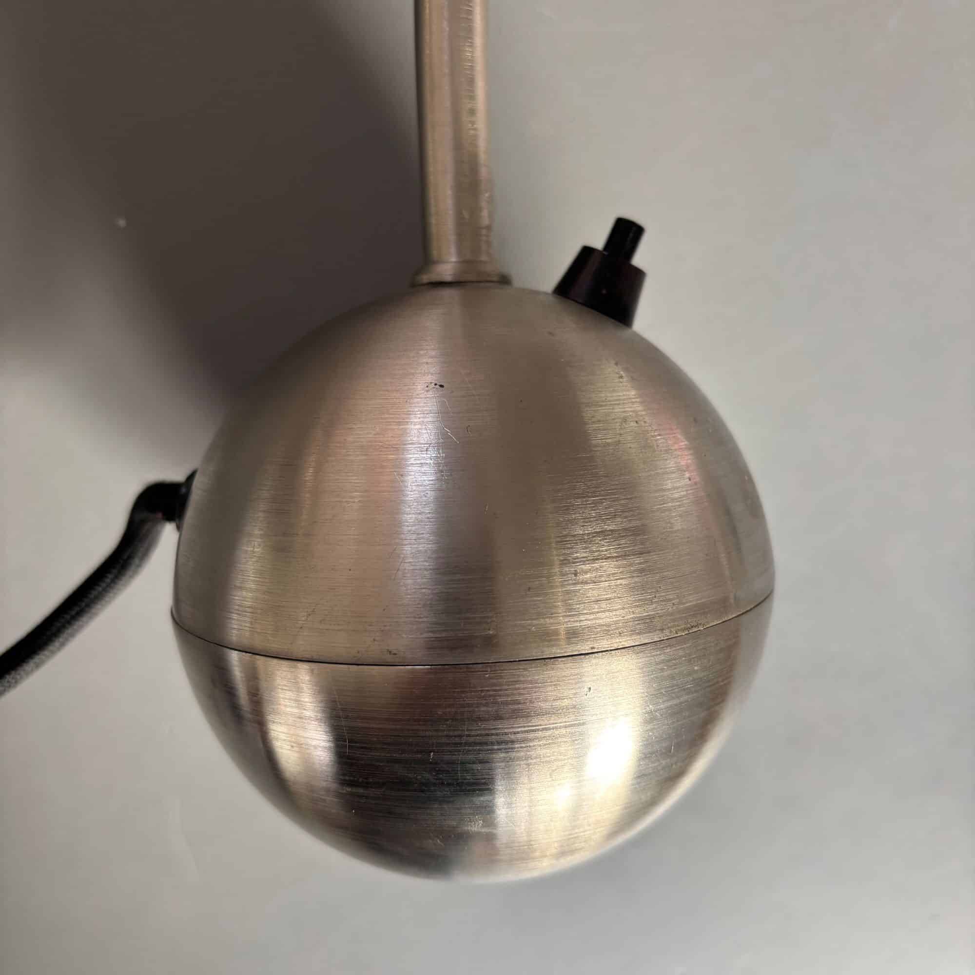 The Tumbler (De Tuimelaar) desk lamp, W.H. Gispen for Daalderop, ca. 1928