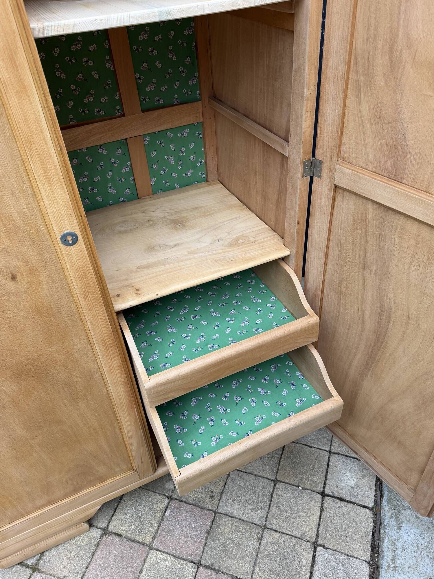 Parisian Art Deco wardrobe, renovated with raw wood.