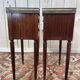 Paire de tables de chevet de style Louis XV en acajou