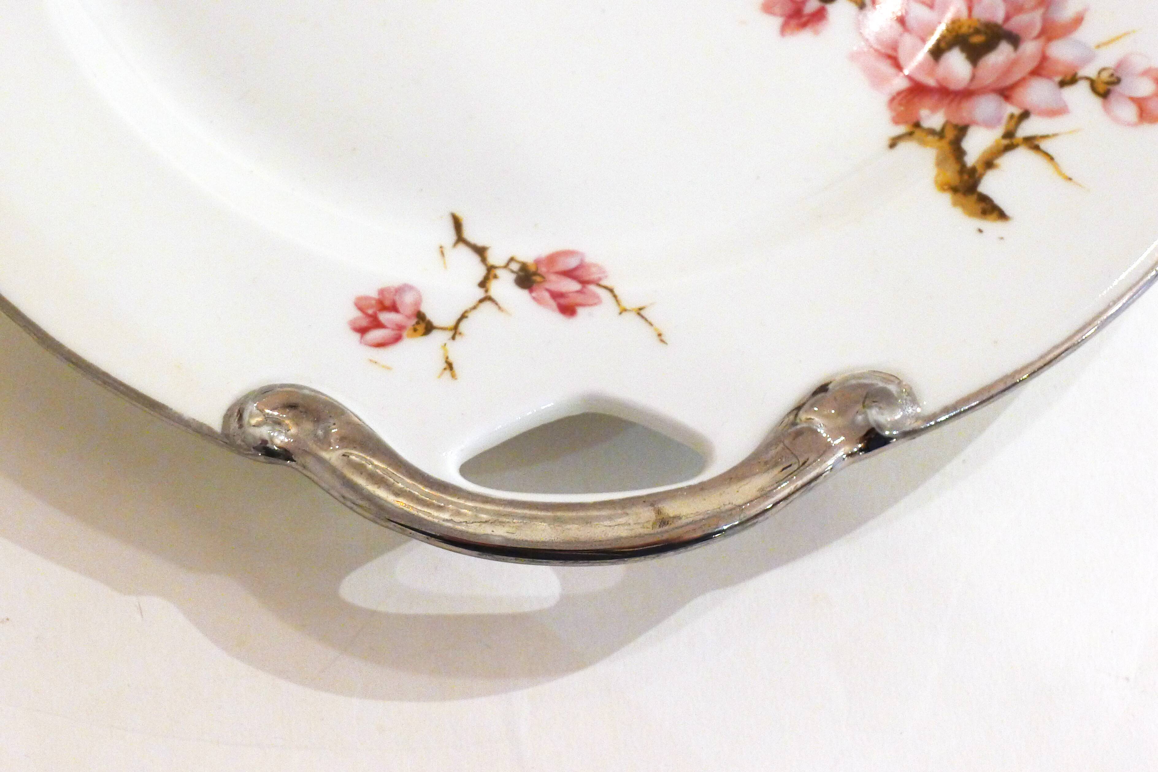 Floral porcelain dish