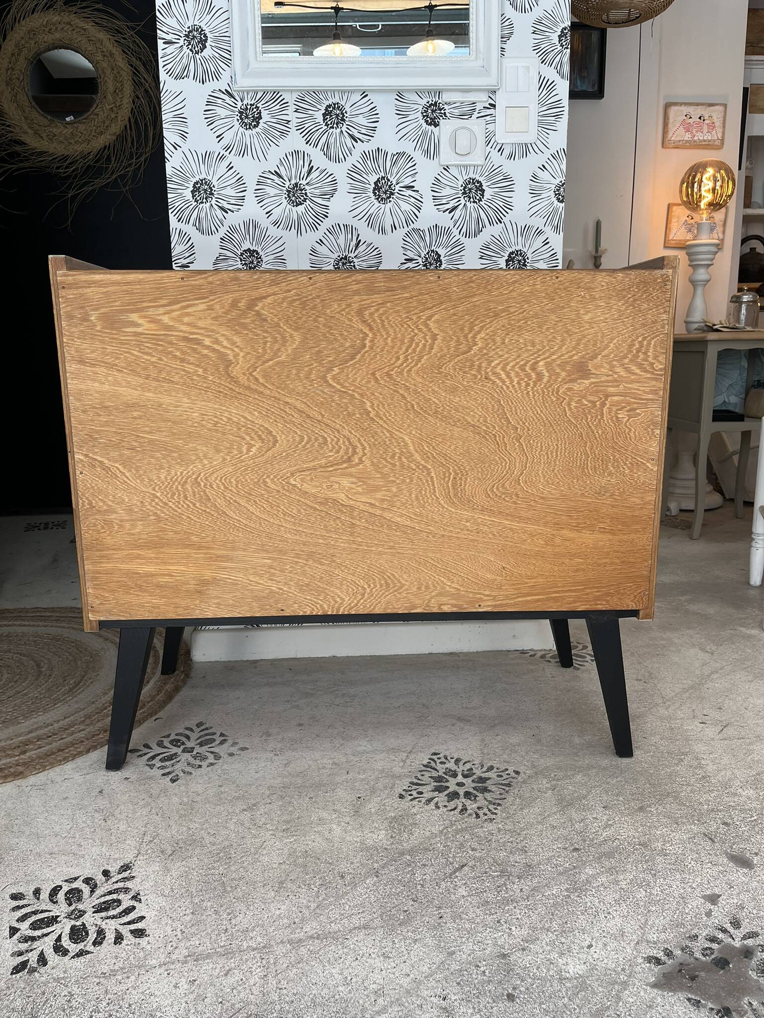 Commode en bois de style scandinave, années 50-70