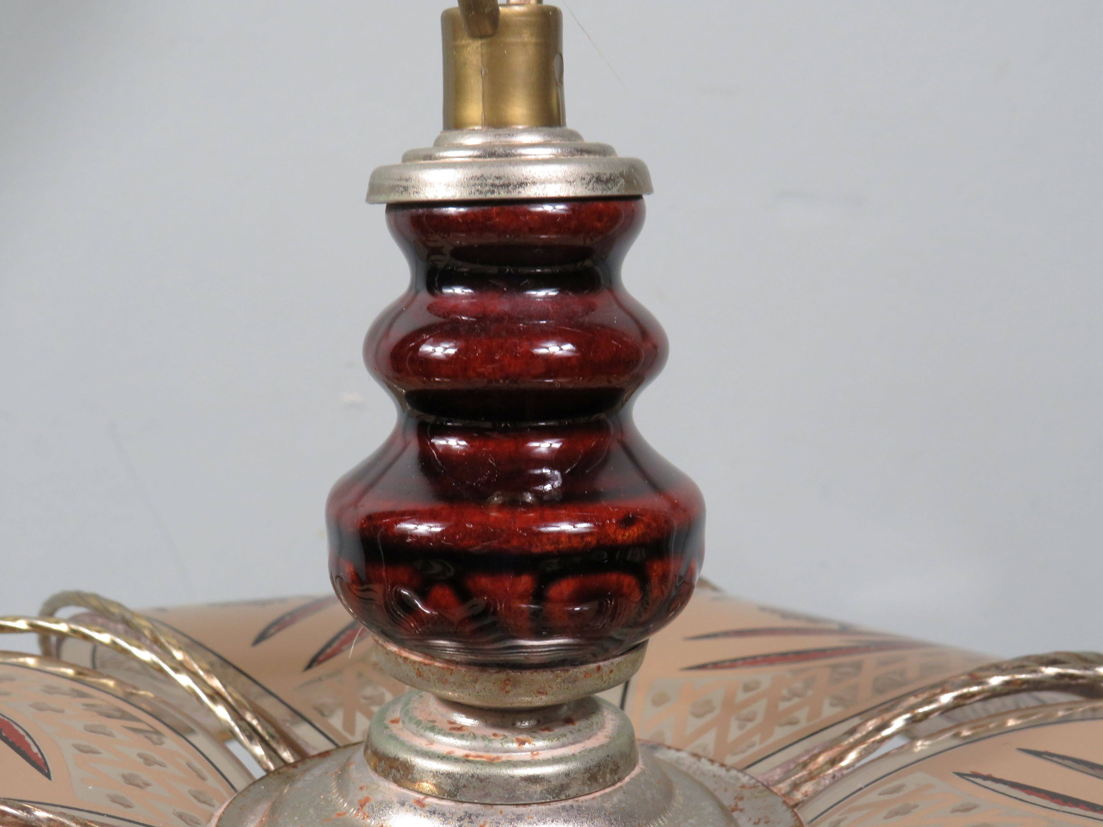 Vintage elegant vintage lotus pendant lamp with a warm glow!