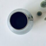 Vase moderniste argenté