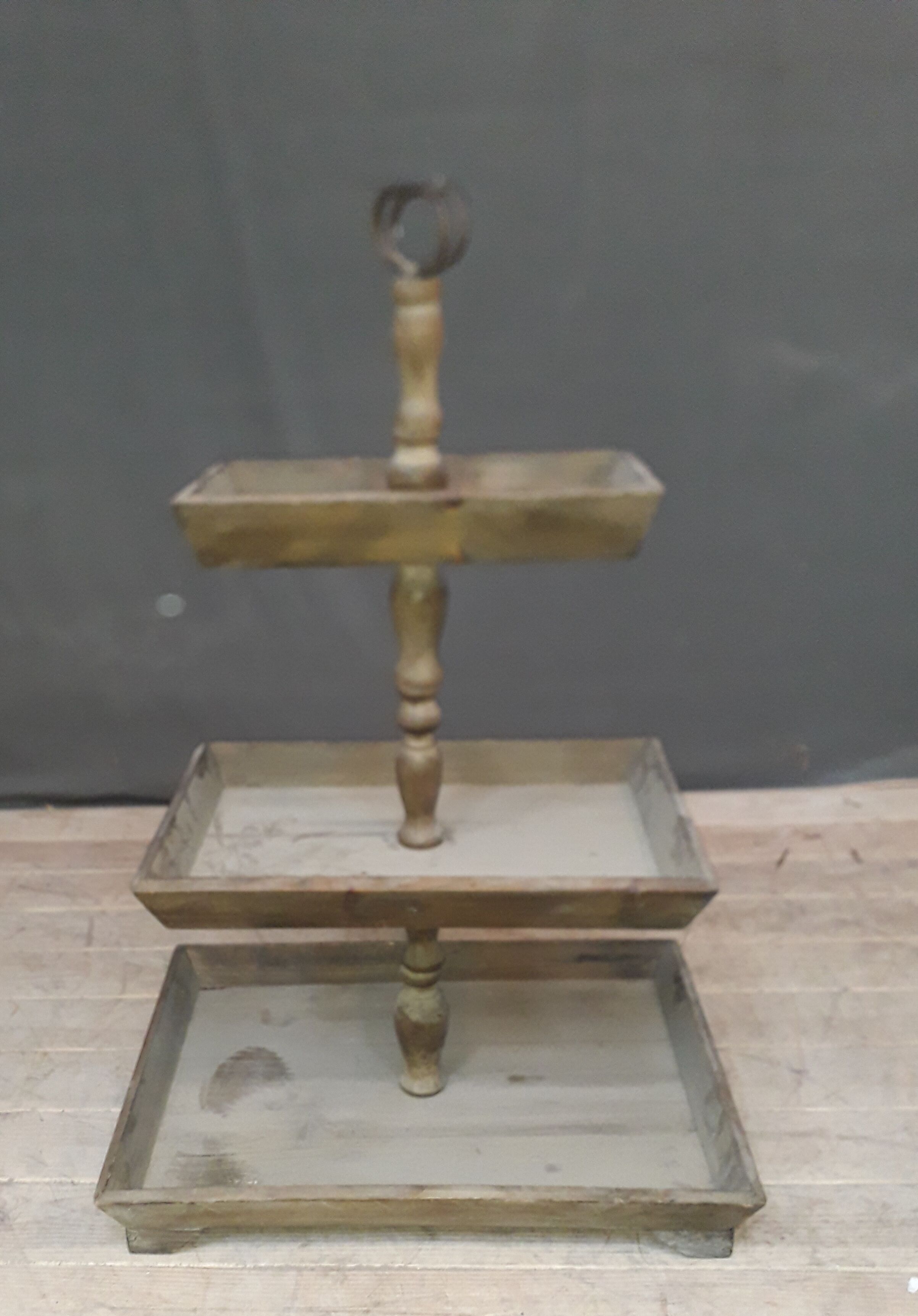 3-tray wooden display